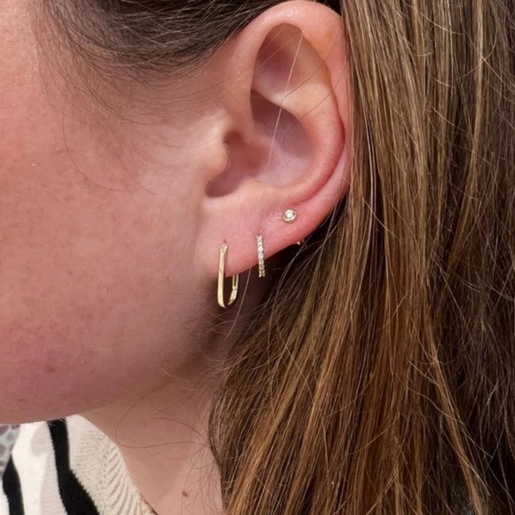 Perfect Huggies Dainty Pave Huggies High Quality gold Huggies Cubic Zirconia - Picture 2 of 14